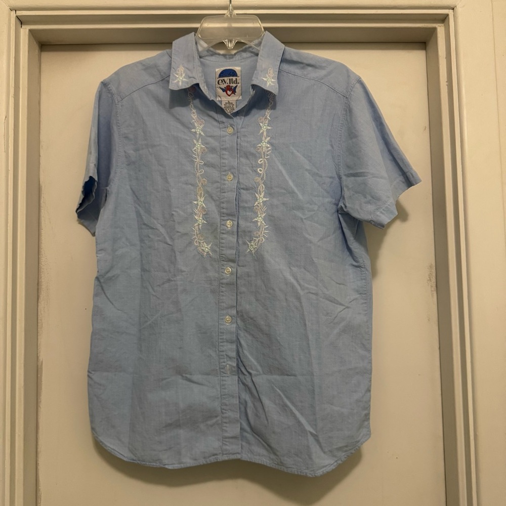 Casual Life E.V. Ltd Vintage Women's Blue Button Down Embroidered Size Large